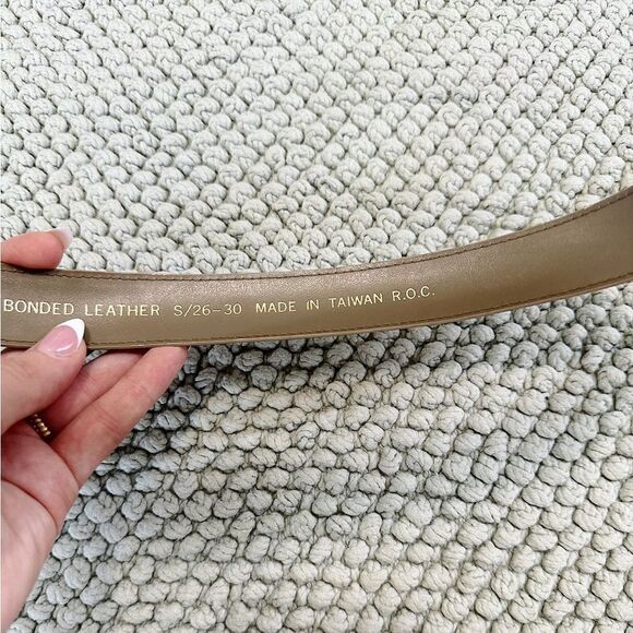 Vintage Tan and Gold Women’s Belt - Picture 4 of 5